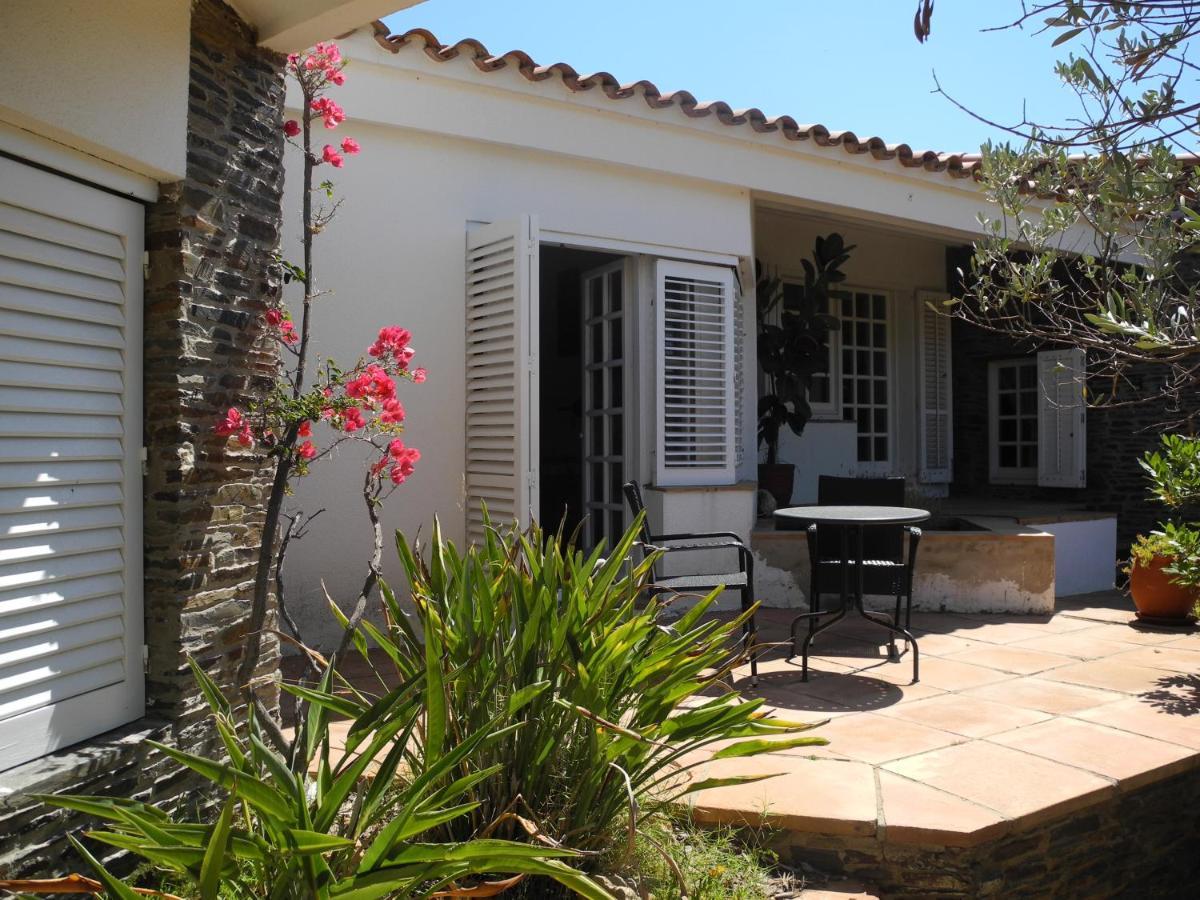 Tranquilos Estudios Cerca De La Playa Cadaques Ngoại thất bức ảnh