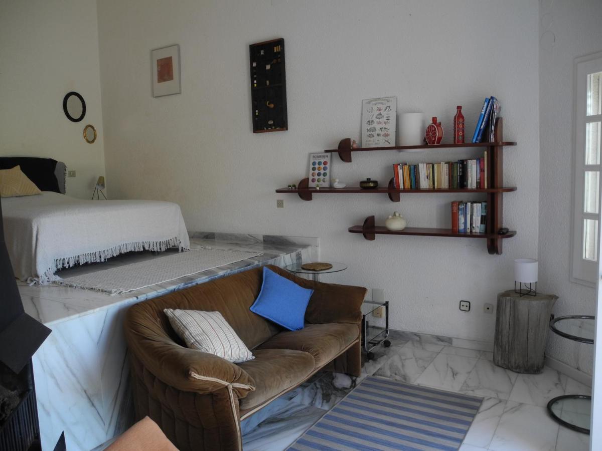Tranquilos Estudios Cerca De La Playa Cadaques Ngoại thất bức ảnh