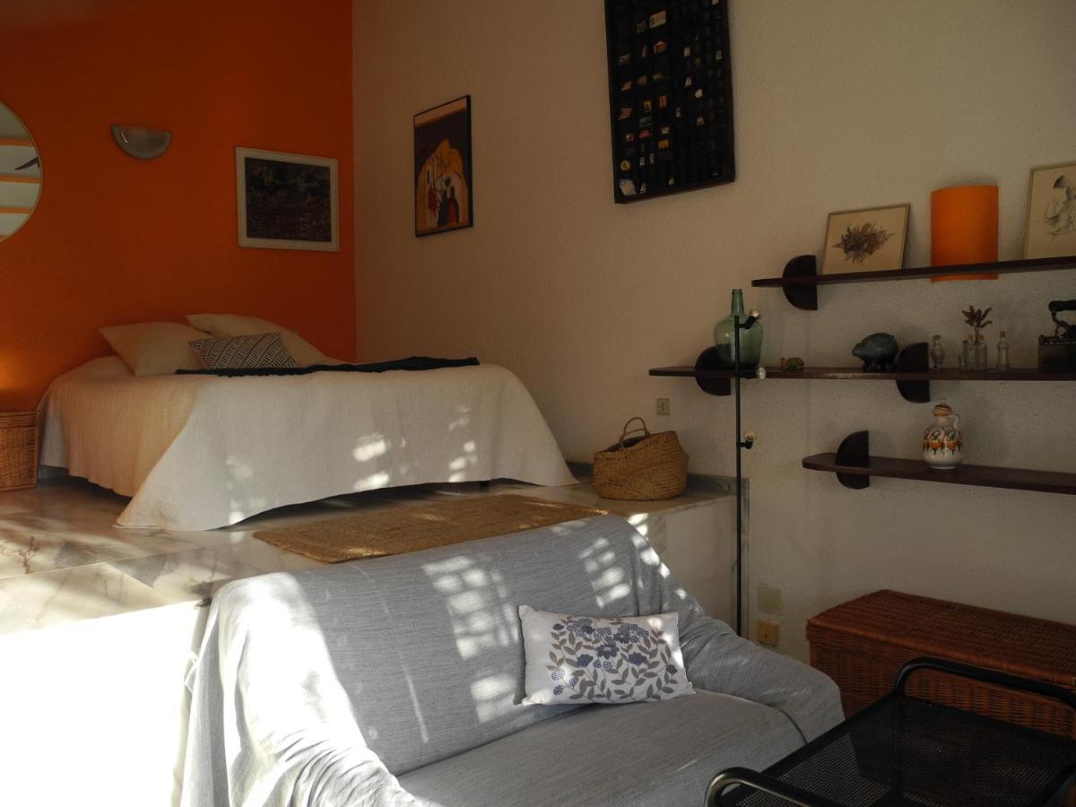 Tranquilos Estudios Cerca De La Playa Cadaques Ngoại thất bức ảnh